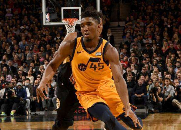 孙颖莎的 孙颖莎的