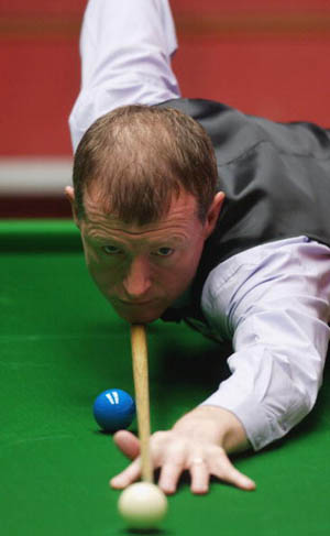 捧起奖杯 捧起奖杯